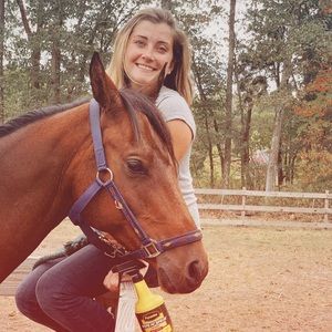 Meet your Posher, Jaclyn